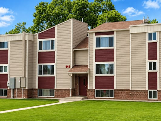 Island Grove Village property